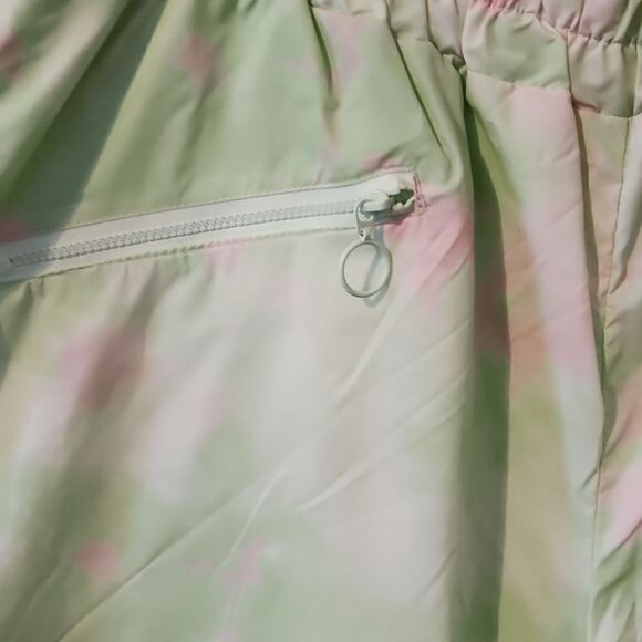 Rare Fabletics windbreaker pants XL NWOT - Picture 4 of 6